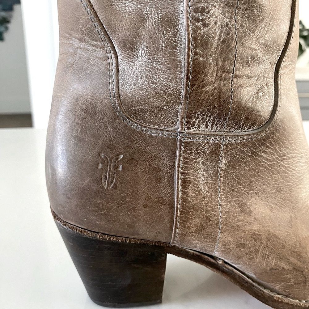RARE Iconic FRYE Women's Jackie Tall Riding Boots in Slate size 8 - Picture 7 of 10
